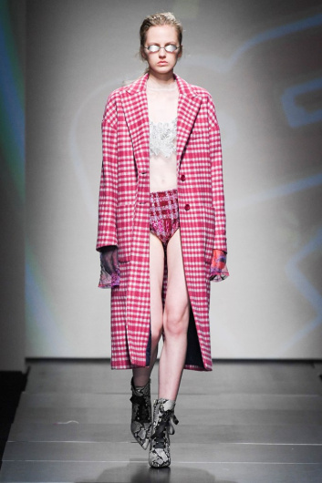 Fotoservizio/FW 19-20/MEN/SFILATA/FRANKIE MORELLO/DP2/3