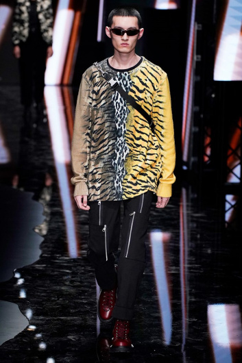 Fotoservizio/FW 19-20/MEN/SFILATA/NEIL BARRETT/DP2/2