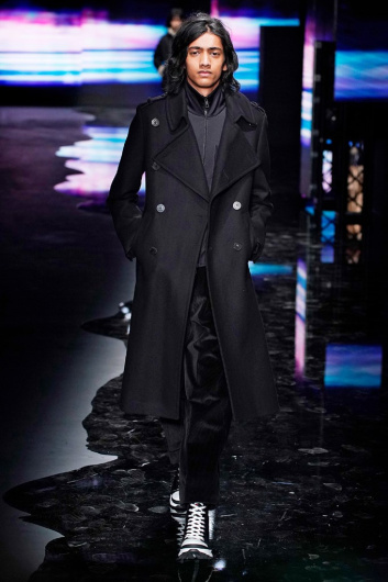 Fotoservizio/FW 19-20/MEN/SFILATA/NEIL BARRETT/DP2/2