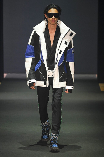 Fotoservizio/FW 19-20/MEN/SFILATA/LES HOMMES/DP2/2