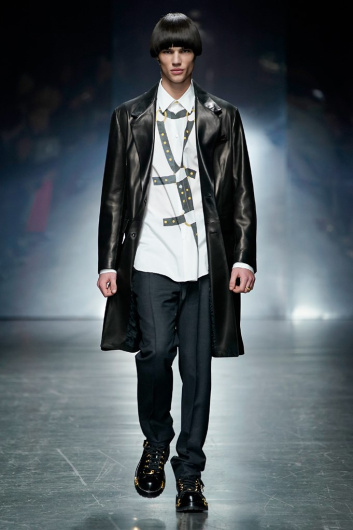 Fotoservizio/FW 19-20/MEN/SFILATA/VERSACE/DP2/0
