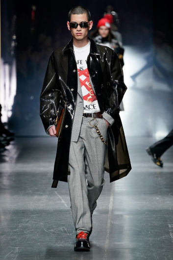 Fotoservizio/FW 19-20/MEN/SFILATA/VERSACE/DP2/3