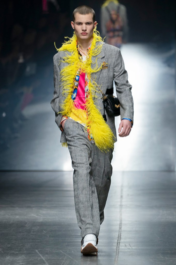 Fotoservizio/FW 19-20/MEN/SFILATA/VERSACE/DP2/0
