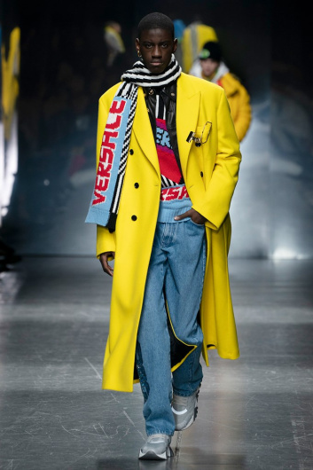 Fotoservizio/FW 19-20/MEN/SFILATA/VERSACE/DP2/3