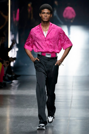 Fotoservizio/FW 19-20/MEN/SFILATA/VERSACE/DP2/12