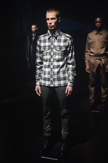 Fotoservizio/FW 19-20/MEN/PRESENTAZIONE/IH NOM UH NIT/DP2/7