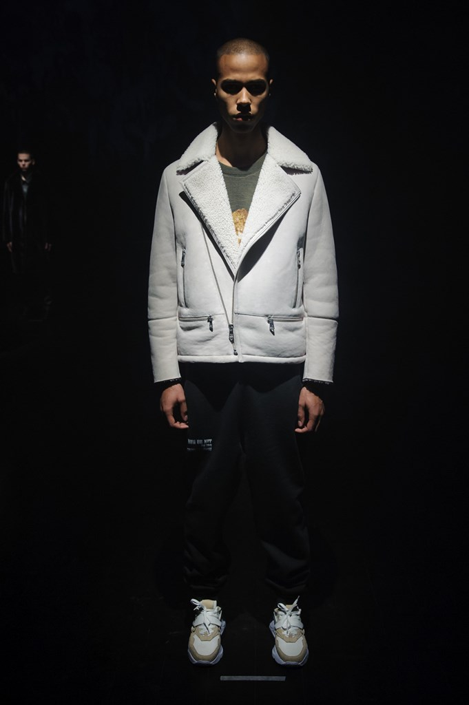 Fotoservizio/FW 19-20/MEN/PRESENTAZIONE/IH NOM UH NIT/DP2/5