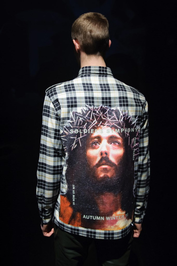 Fotoservizio/FW 19-20/MEN/PRESENTAZIONE/IH NOM UH NIT/DP2/28