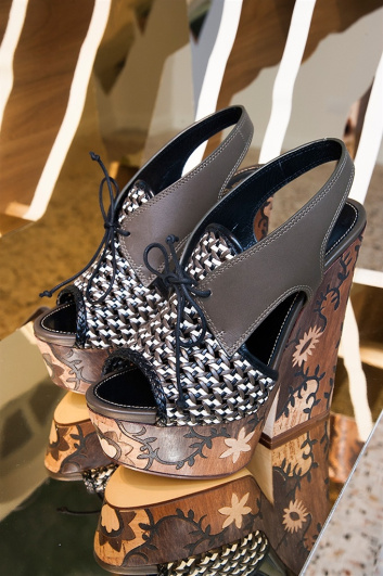 Fotoservizio/SS 2016/WOMEN/SERGIO ROSSI/DP2/0