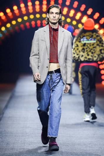 Fotoservizio/FW 19-20/MEN/SFILATA/MARCELO BURLON COUNTY OF MILAN/DP2/1