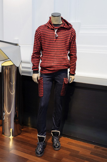 Fotoservizio/FW 19-20/MEN/PRESENTAZIONE/KITON/DP2/1