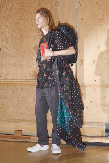 Fotoservizio/SS 2019/MEN/SFILATA/STELLA MCCARTNEY/DP2/15