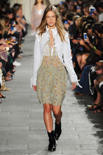 Fotoservizio/SS 2016/WOMEN/PHILOSOPHY DI LORENZO SERAFINI/DP1/0