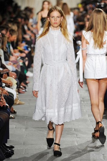 Fotoservizio/SS 2016/WOMEN/PHILOSOPHY DI LORENZO SERAFINI/DP1/9