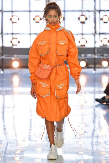 Fotoservizio/SS 2019/WOMEN/SFILATA/BYBLOS/DP2/2