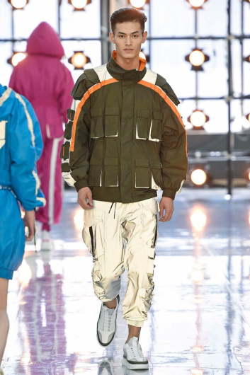 Fotoservizio/SS 2019/WOMEN/SFILATA/BYBLOS/DP2/8