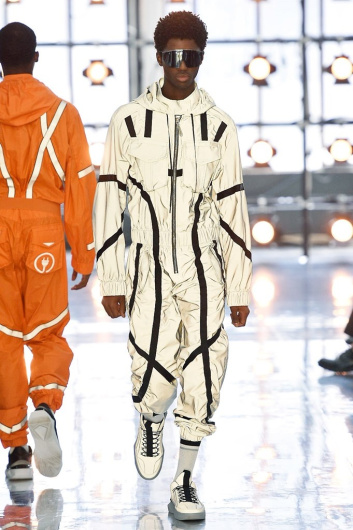 Fotoservizio/SS 2019/WOMEN/SFILATA/BYBLOS/DP2/10