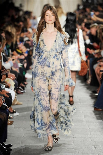 Fotoservizio/SS 2016/WOMEN/PHILOSOPHY DI LORENZO SERAFINI/DP1/18