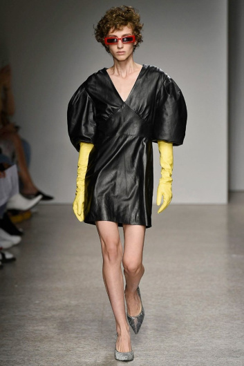 Fotoservizio/SS 2019/WOMEN/SFILATA/ANNAKIKI/DP2/0