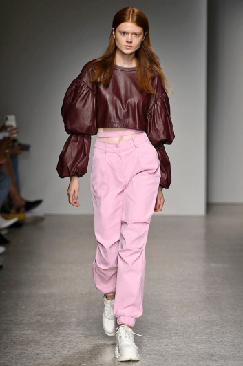 Fotoservizio/SS 2019/WOMEN/SFILATA/ANNAKIKI/DP2/18