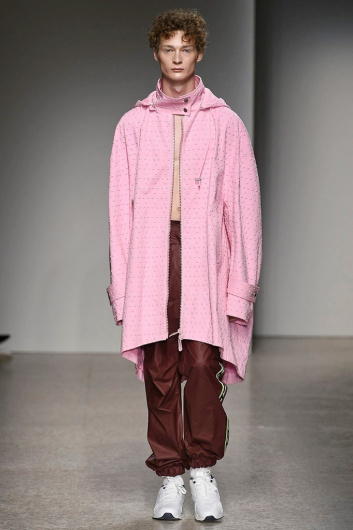 Fotoservizio/SS 2019/WOMEN/SFILATA/ANNAKIKI/DP2/19