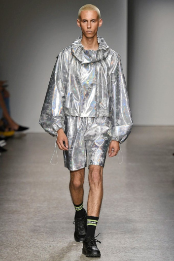 Fotoservizio/SS 2019/WOMEN/SFILATA/ANNAKIKI/DP2/0