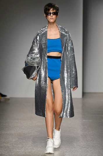Fotoservizio/SS 2019/WOMEN/SFILATA/ANNAKIKI/DP2/21