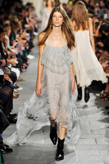 Fotoservizio/SS 2016/WOMEN/PHILOSOPHY DI LORENZO SERAFINI/DP1/34