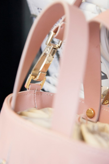 Fotoservizio/SS 2019/WOMEN/PRESENTAZIONE/LAURAFED/DP2/27