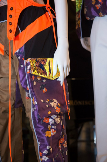 Fotoservizio/SS 2019/WOMEN/APPUNTAMENTO/DSQUARED2/DP2/21