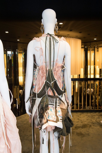 Fotoservizio/SS 2019/WOMEN/APPUNTAMENTO/DSQUARED2/DP2/38