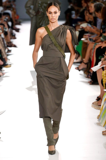 Fotoservizio/SS 2019/WOMEN/SFILATA/MAX MARA/DP2/15