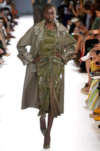 Fotoservizio/SS 2019/WOMEN/SFILATA/MAX MARA/DP2/0