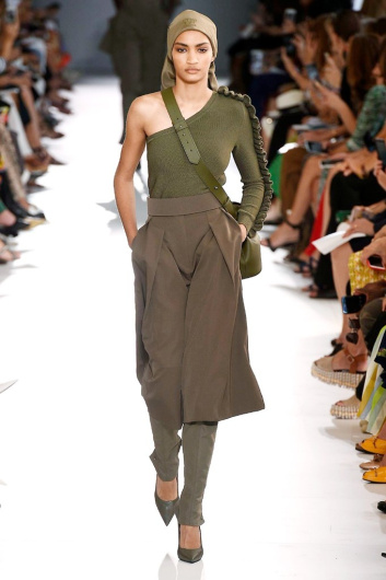 Fotoservizio/SS 2019/WOMEN/SFILATA/MAX MARA/DP2/4
