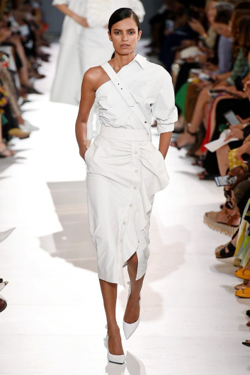 Fotoservizio/SS 2019/WOMEN/SFILATA/MAX MARA/DP2/16