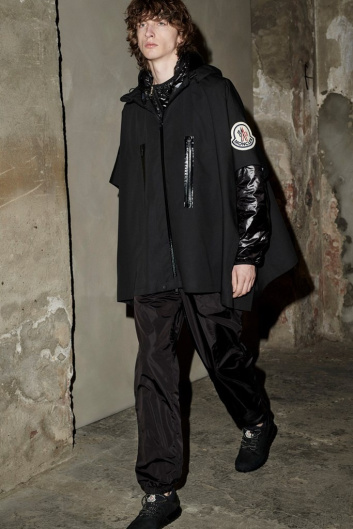 Fotoservizio/SS 2019/WOMEN/SFILATA/MONCLER/DP2/14
