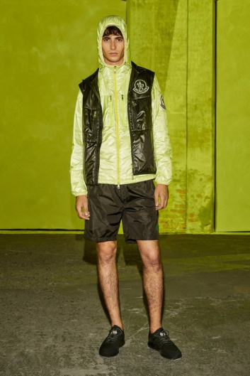 Fotoservizio/SS 2019/WOMEN/SFILATA/MONCLER/DP2/16