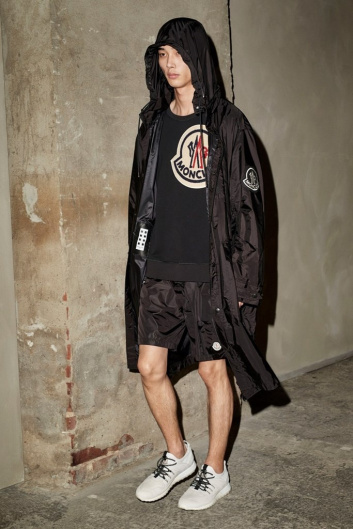 Fotoservizio/SS 2019/WOMEN/SFILATA/MONCLER/DP2/10