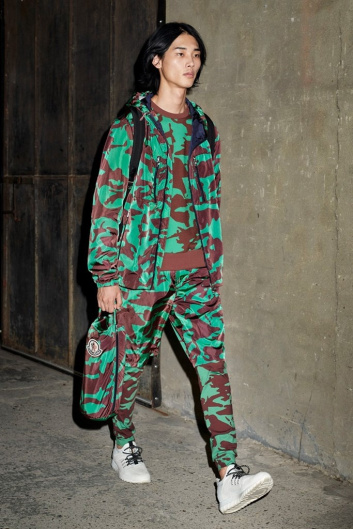 Fotoservizio/SS 2019/WOMEN/SFILATA/MONCLER/DP2/22