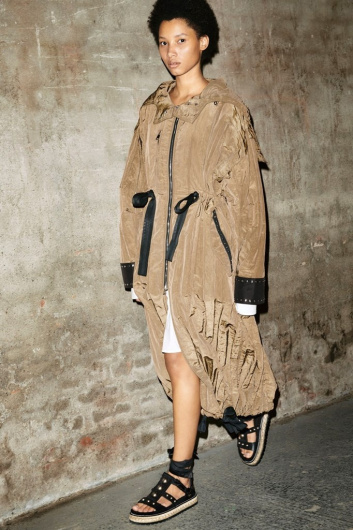 Fotoservizio/SS 2019/WOMEN/SFILATA/MONCLER/DP2/41