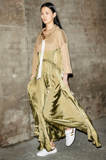 Fotoservizio/SS 2019/WOMEN/SFILATA/MONCLER/DP2/52
