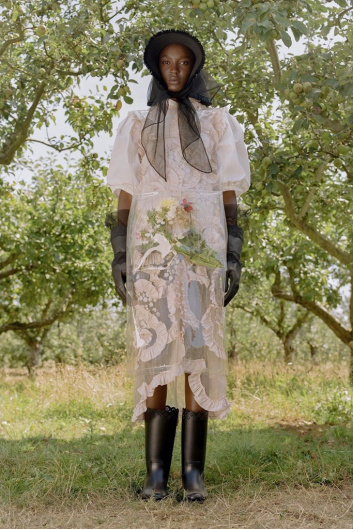 Fotoservizio/SS 2019/WOMEN/SFILATA/MONCLER/DP2/58