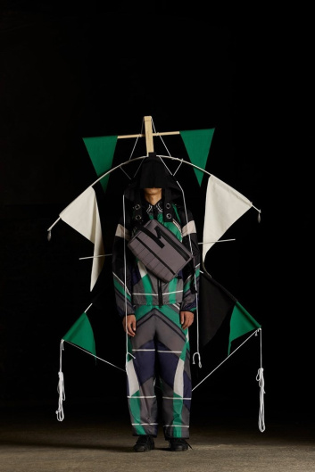 Fotoservizio/SS 2019/WOMEN/SFILATA/MONCLER/DP2/104