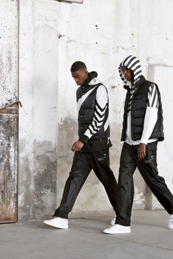 Fotoservizio/SS 2019/WOMEN/SFILATA/MONCLER/DP2/126