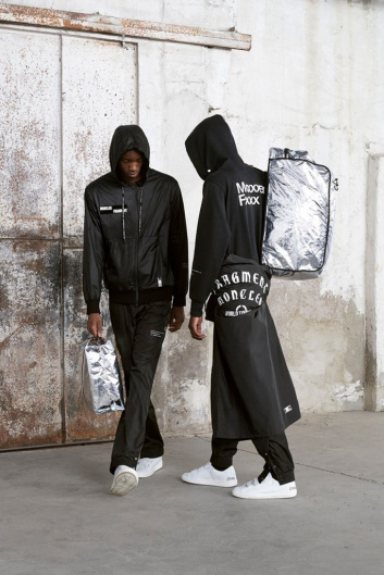 Fotoservizio/SS 2019/WOMEN/SFILATA/MONCLER/DP2/131