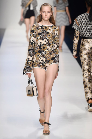 Fotoservizio/SS 2019/WOMEN/SFILATA/ANTEPRIMA/DP2/5