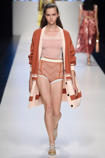 Fotoservizio/SS 2019/WOMEN/SFILATA/ANTEPRIMA/DP2/12