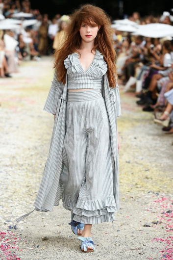 Fotoservizio/SS 2019/WOMEN/SFILATA/LUISA BECCARIA/DP2/2