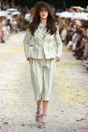 Fotoservizio/SS 2019/WOMEN/SFILATA/LUISA BECCARIA/DP2/9