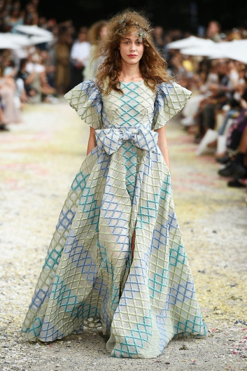 Fotoservizio/SS 2019/WOMEN/SFILATA/LUISA BECCARIA/DP2/10